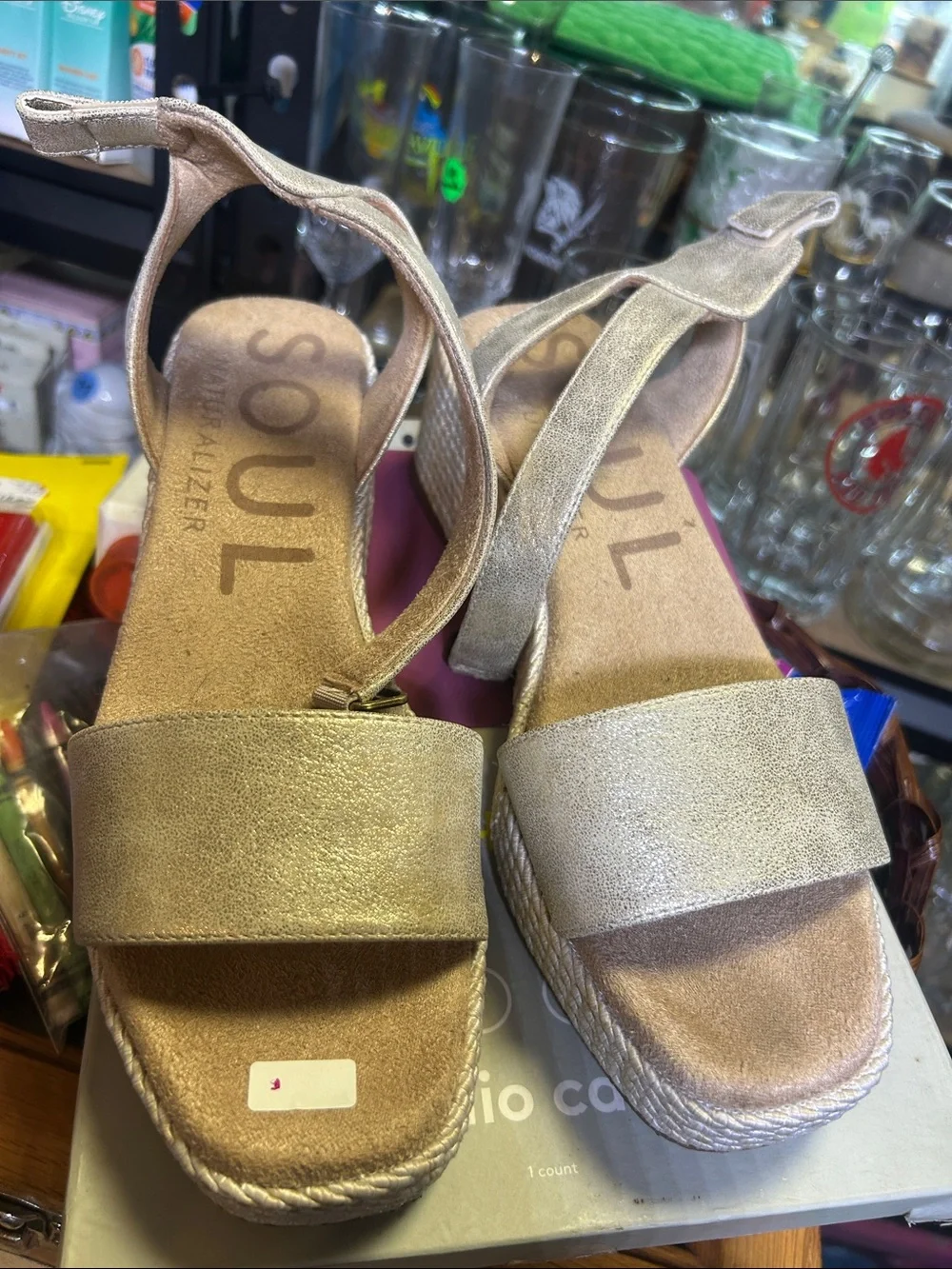 SOUL Naturalizer Metallic Gold Espadrille Wedge Sandals